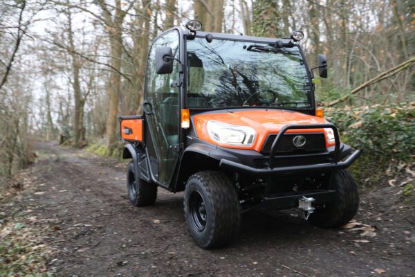 Kubota RTV X1110 CAB - Orange, HDWS