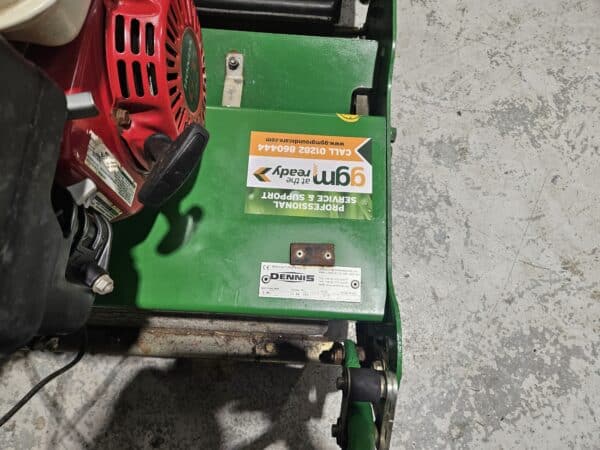 Used Dennis G860 Commercial pedestrian dedicated cylinder mower - Image 2