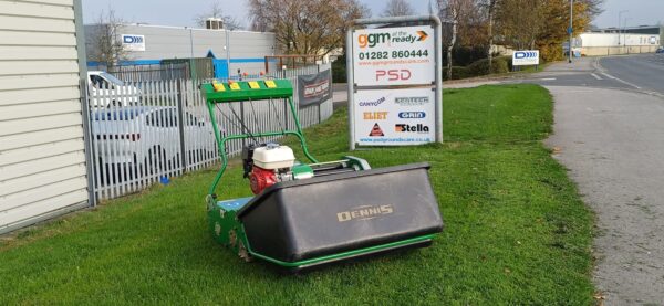 Used Dennis G860 Commercial pedestrian dedicated cylinder mower