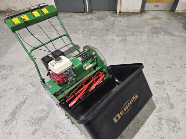 Used Dennis G680 commercial pedestrian 27” dedicated cylinder mower - Image 2