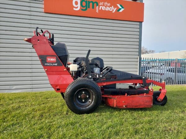 Ex hire Toro Proline (Mid-size) 36” Commercial rotary mower