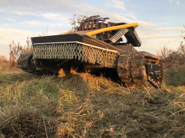 EcoTech H27 Panther Tracked Remote Controlled Mower - Image 2